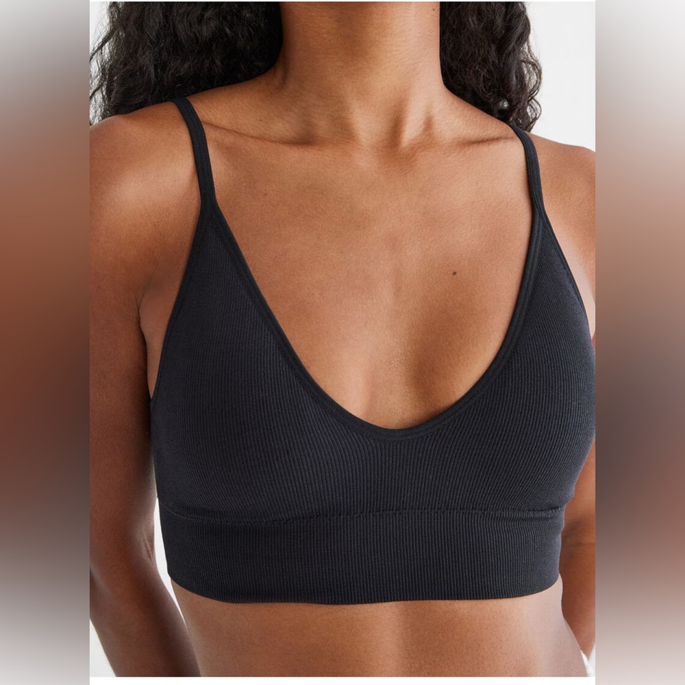 Aeropostale Wear 2 Ways Seamless Ribbed Bralette in nude size XL